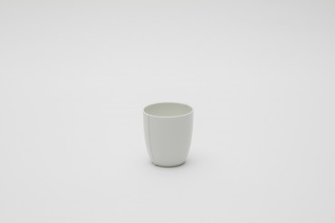 001 cup white